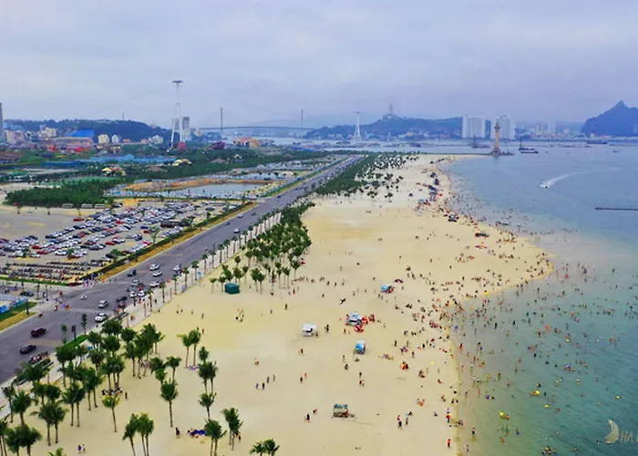 Biet Thu Nguyen Can, 5 Phong Ngu, Be Boi Chung, Cach Bai Bien 100m * Ha Long