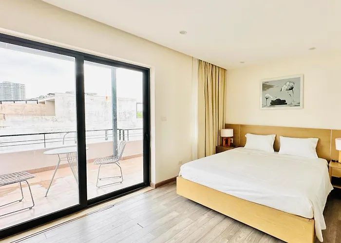 Biet Thu Nguyen Can, 5 Phong Ngu, Be Boi Chung, Cach Bai Bien 100m Apartment Ha Long