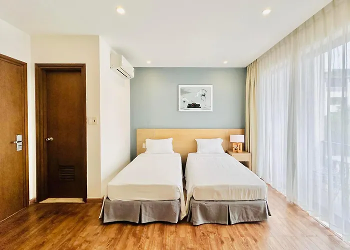Biet Thu Nguyen Can, 5 Phong Ngu, Be Boi Chung, Cach Bai Bien 100m Apartment Ha Long